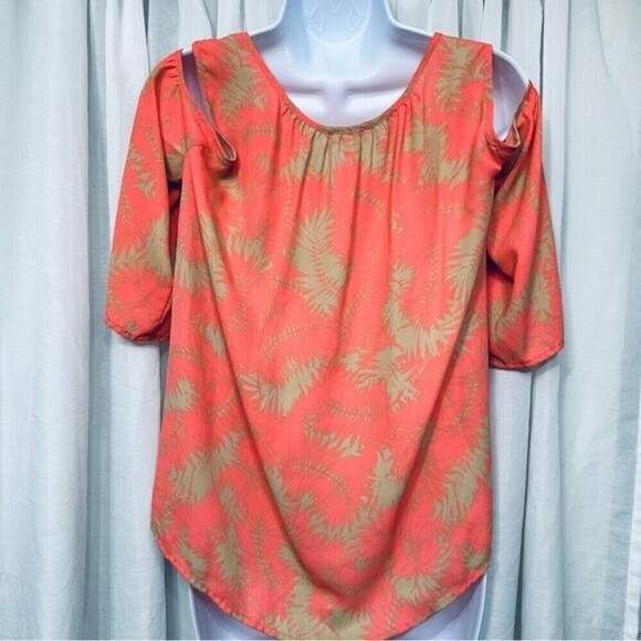 C Cato Est 1946 Tropical Print‎ Cold Shoulder Top Size Small - Picture 7 of 10